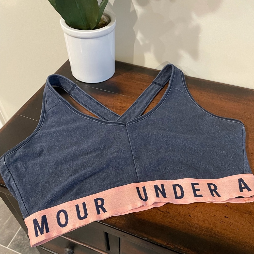Under Armour Sports Bra